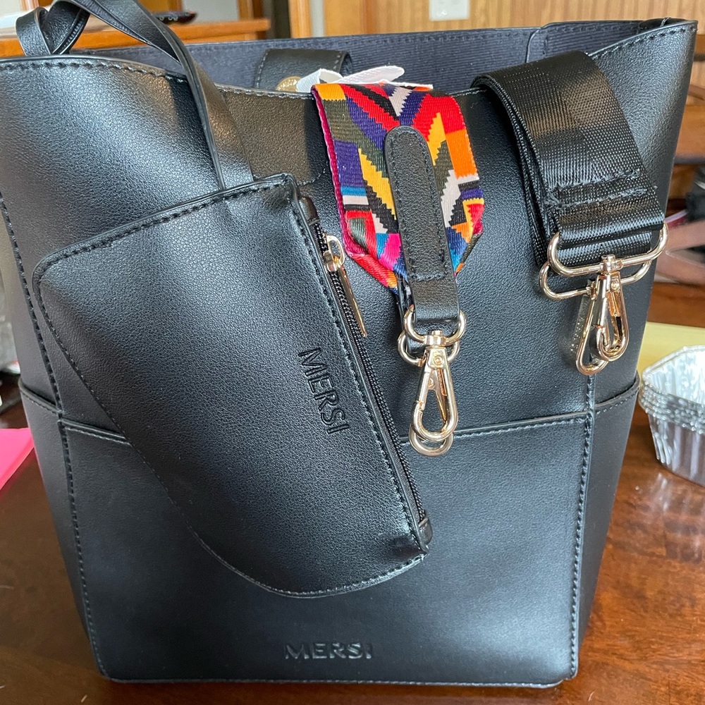 Mersi bag with two different straps and change purse